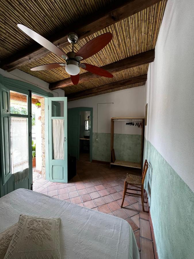 Graziosa Stanza Campidanese Su Terzu Guest House Oristano Luaran gambar